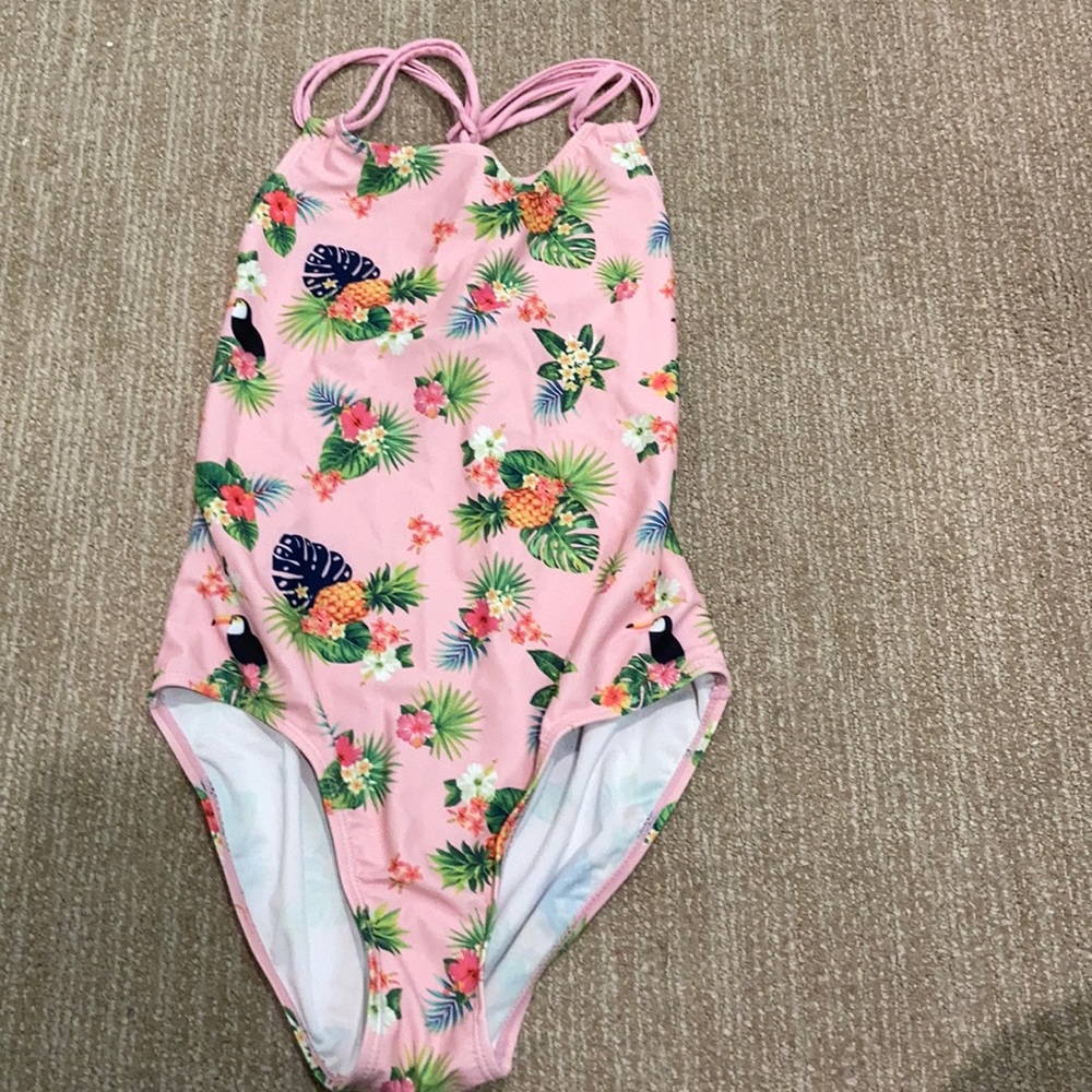 Bathing suit